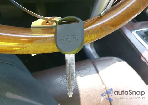 2010 Ford F-150 Fx4/Harley-Davidson/King Ranch/Lariat/Platinum/Xl/Xlt z USA, uszkodzony, nr VIN 1FTFW1EV2AFD38288